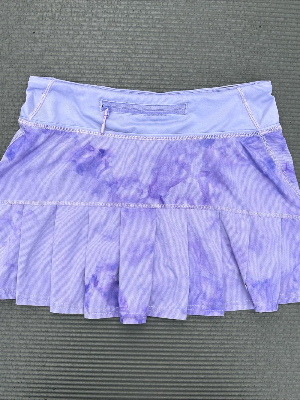 Lululemon Speed Skirt, purple / lavender tie dye
